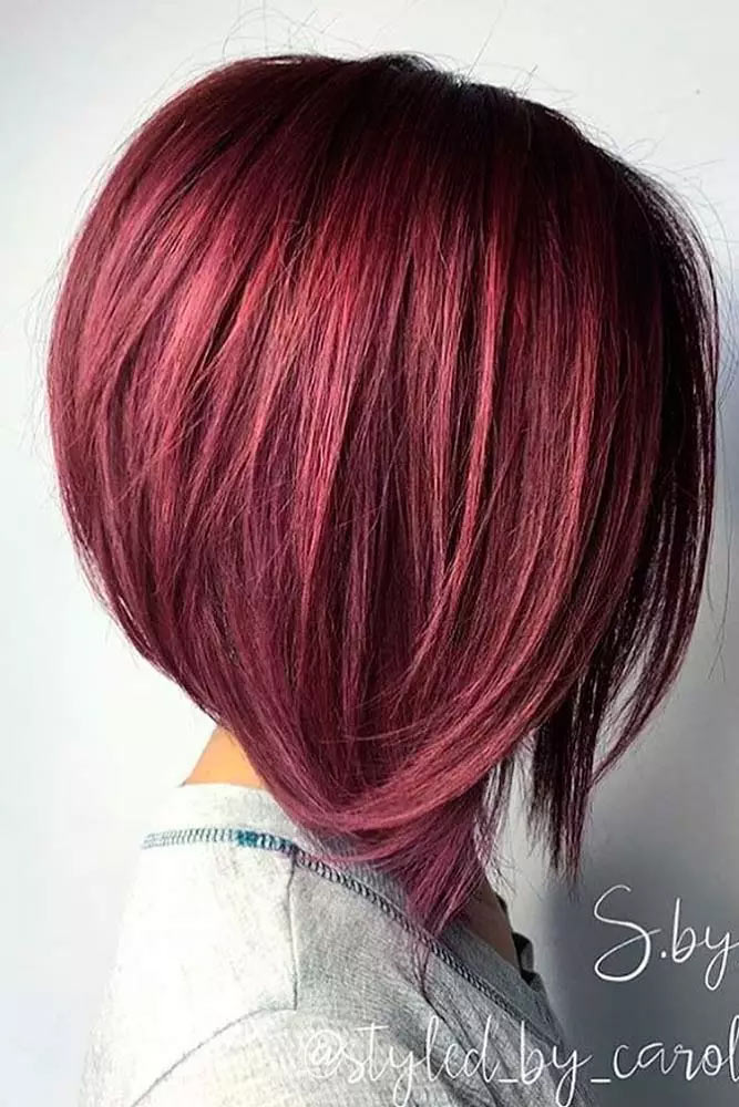 Sleek A-Line Hairstyles For Round Faces