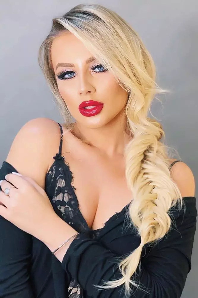 Side Fishtail Braid 