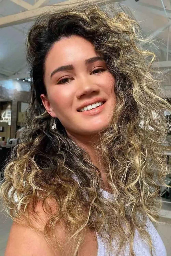 Side-Swept Curls 