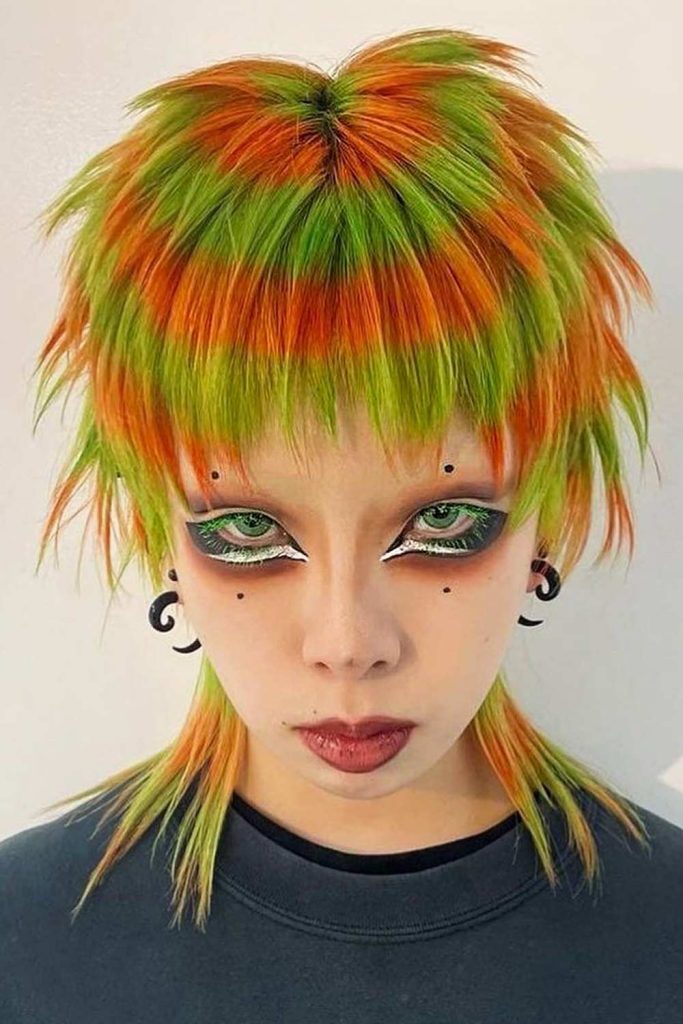 Layered Colored Mullet Hairstyles #raccoontailhair #raccoontail