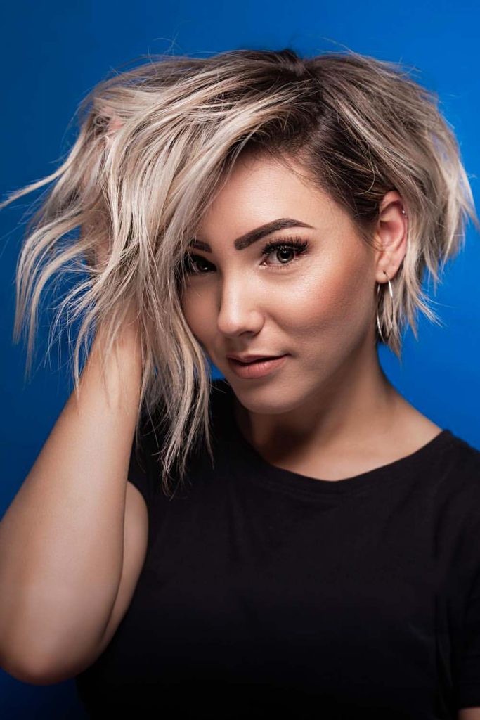 Asymmetrical Wavy Haircut #shortbobhairstyles #shortbob #bob
