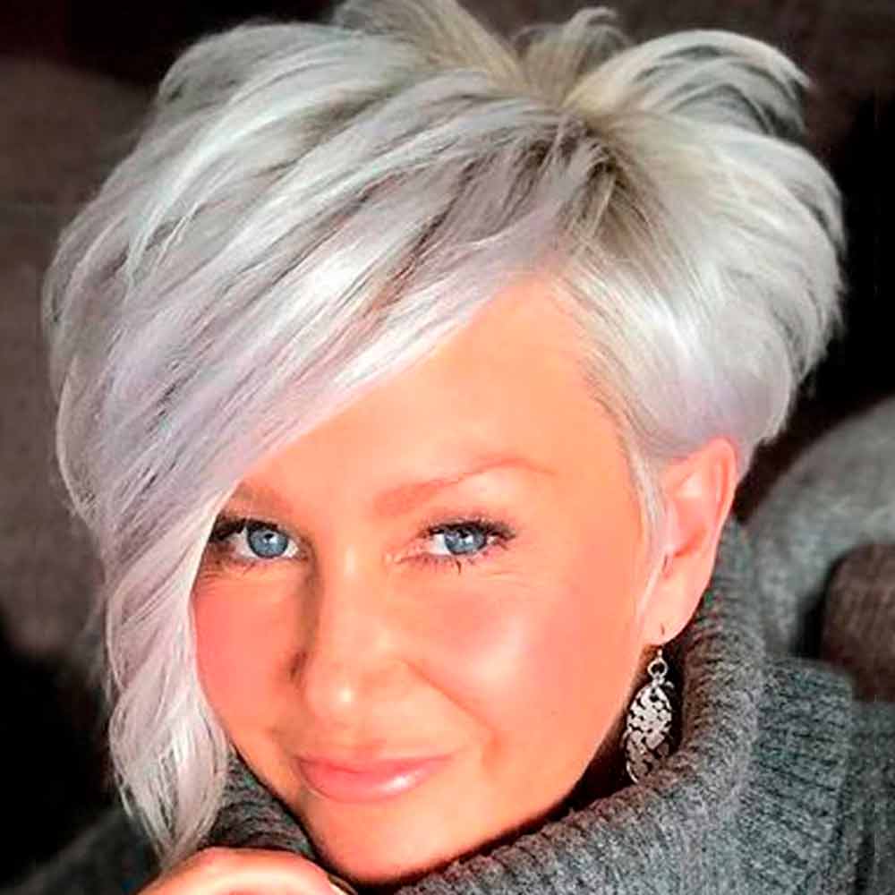 Long Face-Framing Asymmetric Bob Layers