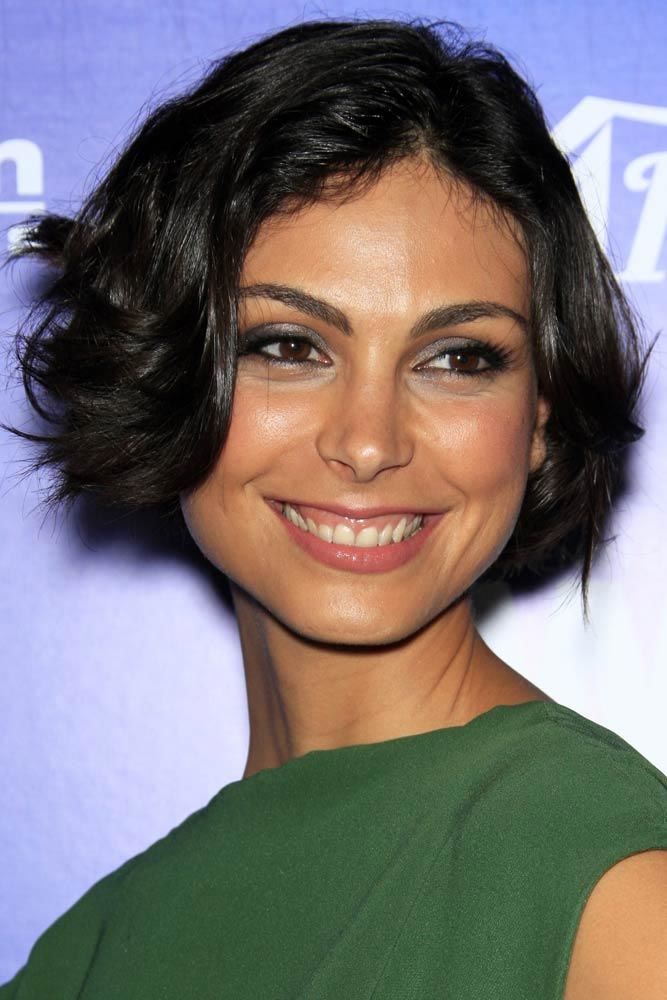 Morena Baccarin: Shaggy Chin-Length Bob