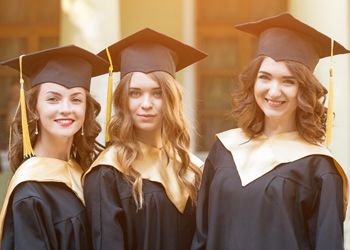 Graduation Hairstyles To Pair With Your Cap